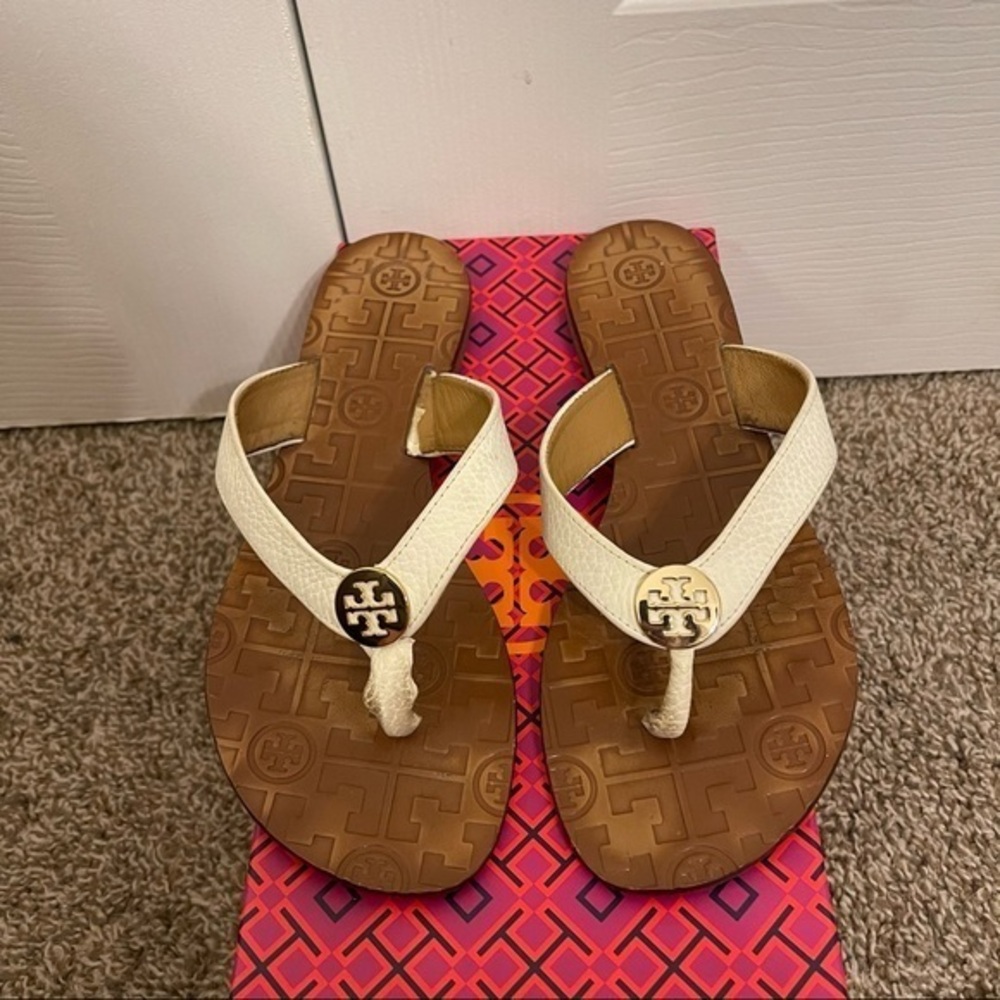 DAMAGED Tory Burch Thora Thong Sandals